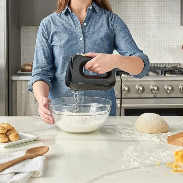 Braun HM1010 Hand Mixer – 400W, 4 Speeds + Turbo, 2 Whisks & Dough Hooks - Image 3